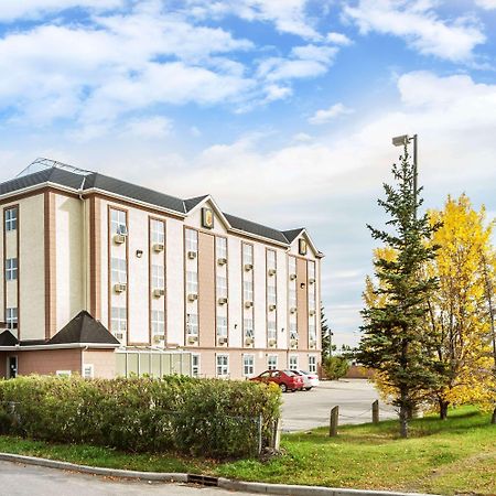 Super 8 By Wyndham Calgary/Airport Hotel Kültér fotó