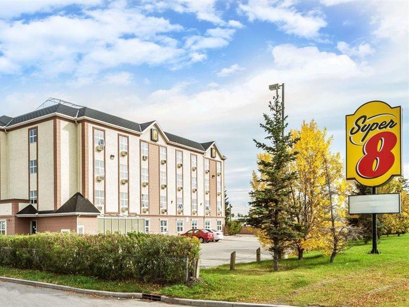 Super 8 By Wyndham Calgary/Airport Hotel Kültér fotó